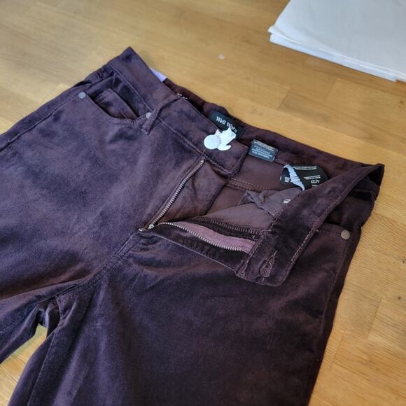 🔴 3/$25 Well Worn High-Rise Luxe Velvet Tapered Pant – Purple Size 28 - Picture 7 of 13
